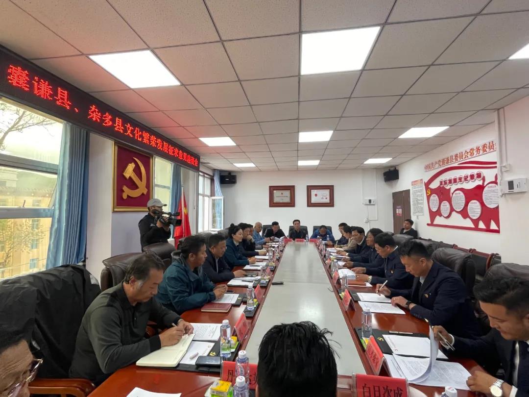 江海梅一行在囊谦县调研指导工作