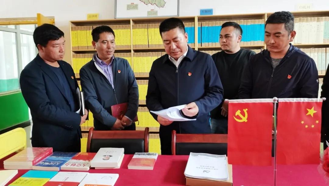 县委书记石大存深入白扎乡调研指导工作
