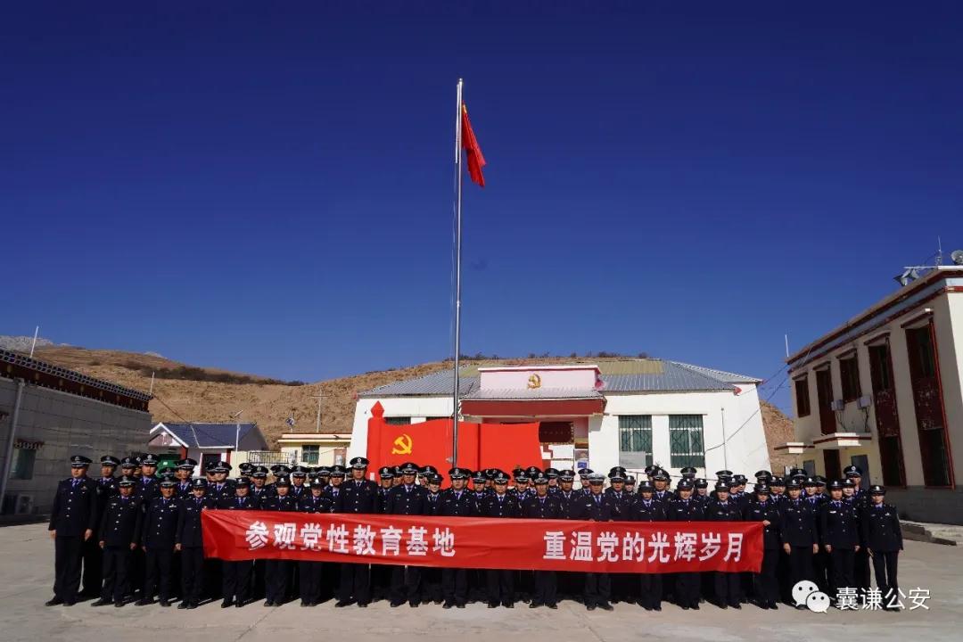 囊谦县公安聚焦“动、活、热、实”四字诀，助力党史学习教育升温加热