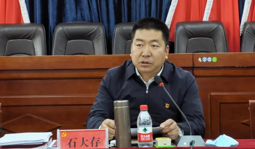 囊谦县疫情防控处置工作指挥部召开专题会议